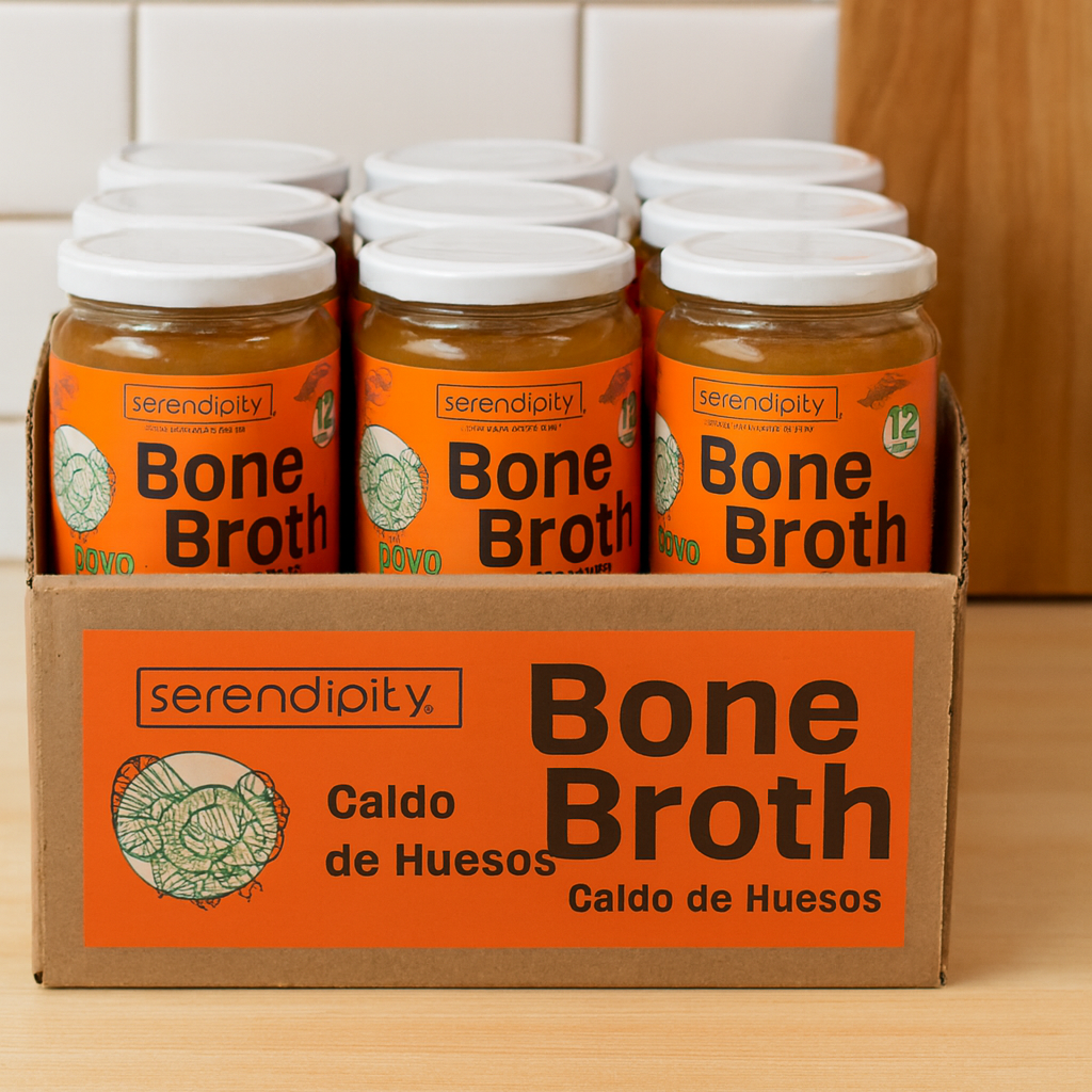 Caja con 12 frascos de caldo de huesos orgánico Serendipity, presentación ideal para consumo diario, elaborado con ingredientes naturales y sin conservadores