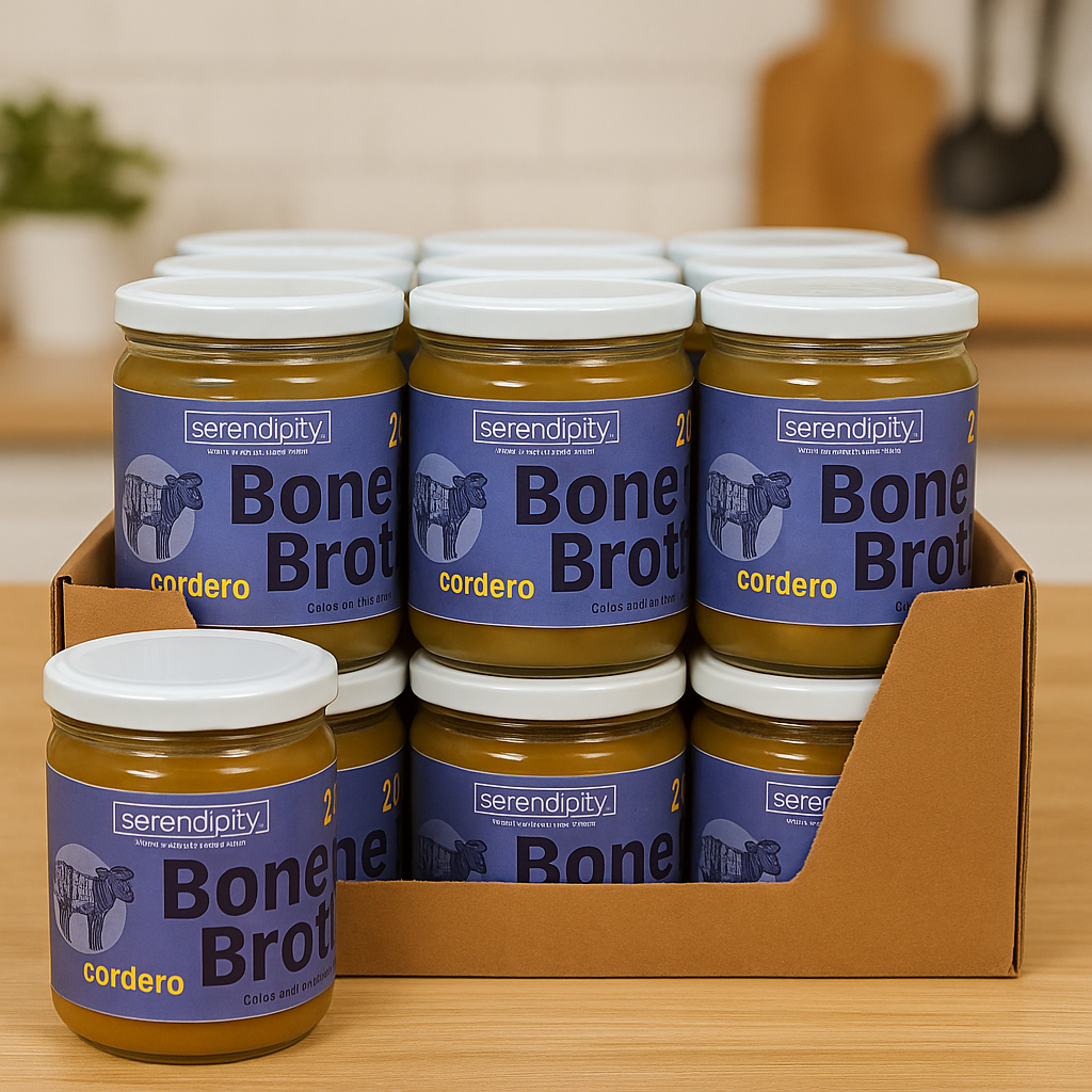 Caja con 2 frascos de caldo de huesos orgánico Serendipity, presentación ideal para consumo diario, elaborado con ingredientes naturales y sin conservadores